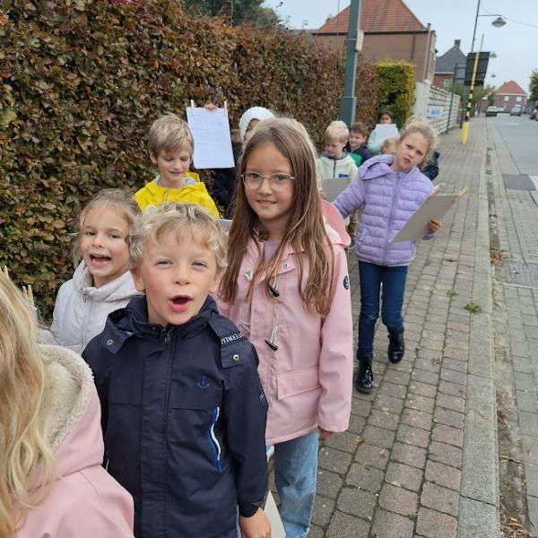 Leeruitstap thema (t)huis Leeruitstap thema (t)huis